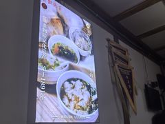 -街头顶黄记馄饨王(中山中路店)