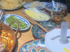 -洱火云南酸菜牛肉火锅(石景山当代商城店)