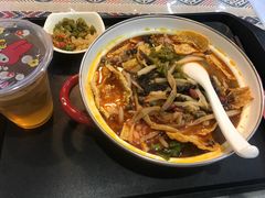-丽丽三鲜螺蛳粉(田林路店)
