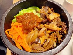 牛五花石锅拌饭-韩宫宴炭火烤肉(昆山金鹰店)