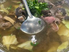 -谢老五跷脚牛肉·非遗传承店