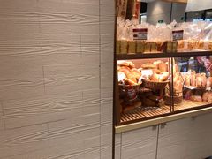 面包甜点陈列柜-山崎面包(静安久光店)