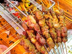 -老广烧烤(骆驼山康馨园店)