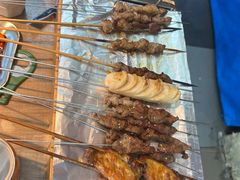 -喝丢一只鞋海鲜烧烤·海肠捞饭(市场店)