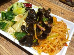 -平娃三宝烧烤·面食(南小街店)