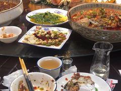 -陈胖子鱼庄(黄辣丁新津店)