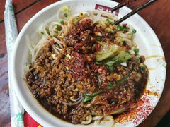 炸酱油泼面-老陈婆手工面庄