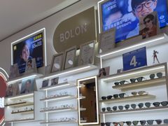 -美式眼镜·授权蔡司.依视路.尼康.豪雅.明月(南翔印象城店)