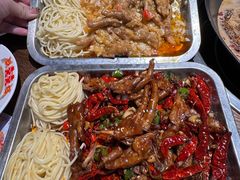 -萍姐火锅·公路夜市(武汉首店)