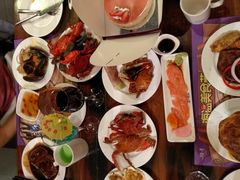 -四海一家自助餐(益田假日广场店)