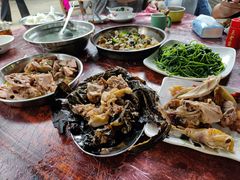 -御霞苑泥烩鸡休闲农庄