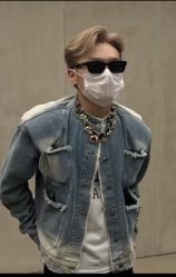 -V8潮牌·接发烫染连锁