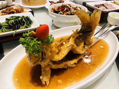 -闫府私房菜(经四路万达店)