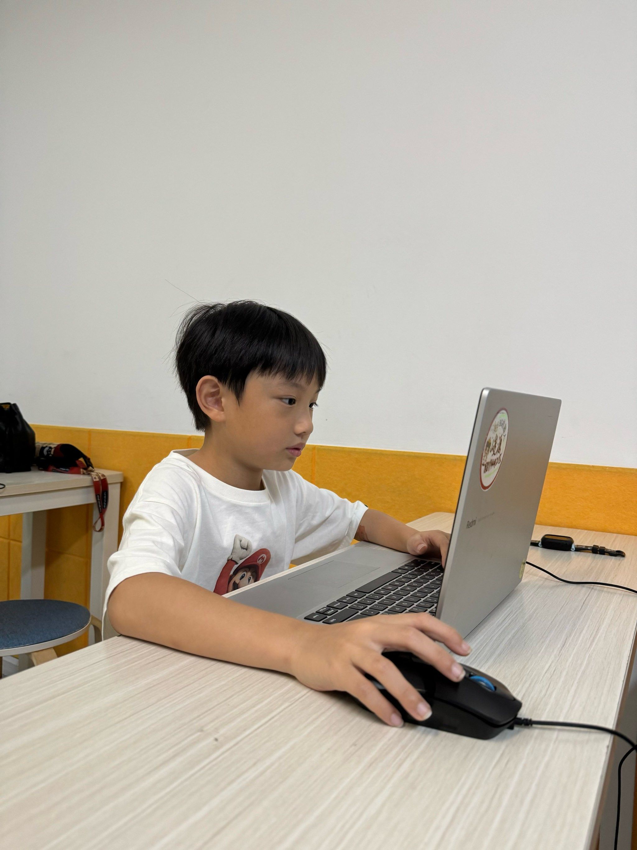 孩子们在玩转python的turtle模块