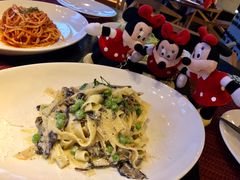 -WOLFGANG PUCK KITCHEN & BAR(迪士尼小镇店)