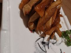 酱萝卜-新白鹿餐厅(城西银泰城店)