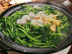 鱼丸煲西洋菜-品凤轩