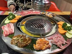 -哈哈碳都·牛肋条无限自助烤肉(宝龙店)