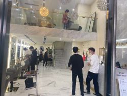 -3AM HAIR SALON染发接发