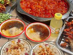 -鼎伙伙火锅串串·10年品牌传承(白象居总店)