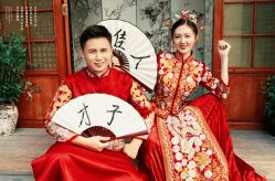 点击看大图 -挪娅婚纱摄影皇家会所