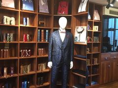 -宇翔服饰(双井桥东首城国际店)