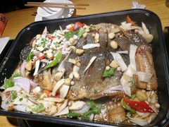 -小小河边鱼(天润城店)