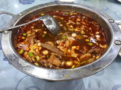 铁锅羊杂碎-老毛手抓·盐池滩羊非遗手抓(宁夏总店)