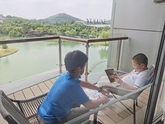 -上海佘山世茂艾美酒店