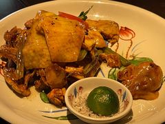 -大头虾越式风味餐厅(光明广场店)