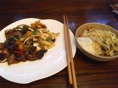 -香园自助小火锅