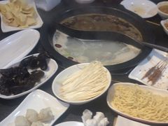 -陈府大宅门成都火锅·手切鲜肉(太原街店)