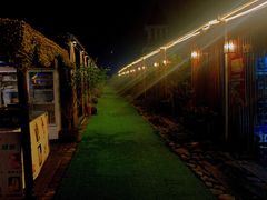 -冰冰龙虾·江湖菜·花园江景餐厅
