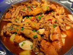 鸡翅煲-胖哥俩肉蟹煲(河北勒泰购物中心店)