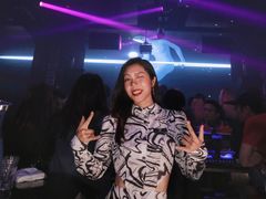 -OMO PARTY HOUSE