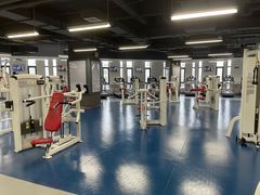 -美格菲健身(外滩店)