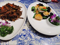 茶树菇焗牛柳-江南韵·无锡太湖文化体验餐厅(凤凰天街店)