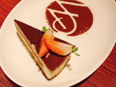 -WOLFGANG PUCK KITCHEN & BAR(迪士尼小镇店)