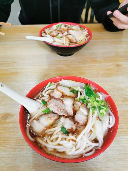 紫浩永福清汤粉(赤山路店)-"家楼下的清汤粉,每次回来都要来上一碗