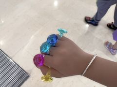 -爱玩嘉年华(龙湖源著天街店)