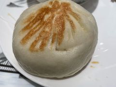 牛肉煎包-鼎泰亨·海鲜牛肉餐厅(滨江店)