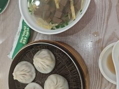 -珊珊小笼馆(仙霞路店)