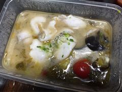 -新大咀港式茶餐厅(宝山万达店)