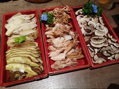 -蘑界·野生菌火锅(深业上城店)
