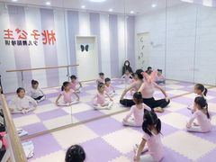 -桃子公主舞蹈培训(万柳校区)