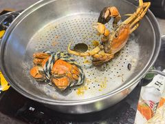 -川骄海鲜自助(王府井奥莱UP TOWN店原世界之花店)