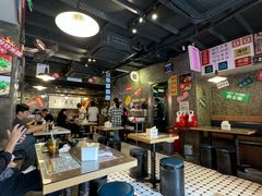 -肥汁米蘭香港米线(定西路店)