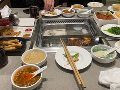 -海底捞火锅(宝龙广场夜宵主题店)