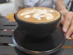 拿铁-黑胶星球(华发中城商都店)