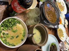 -老滇山寨•云南特色菜•地方菜•民族风情歌舞表演(金碧店)